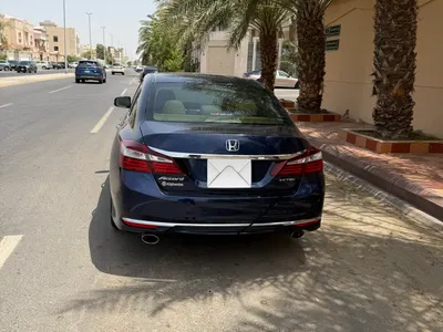 2017 هوندا اكورد