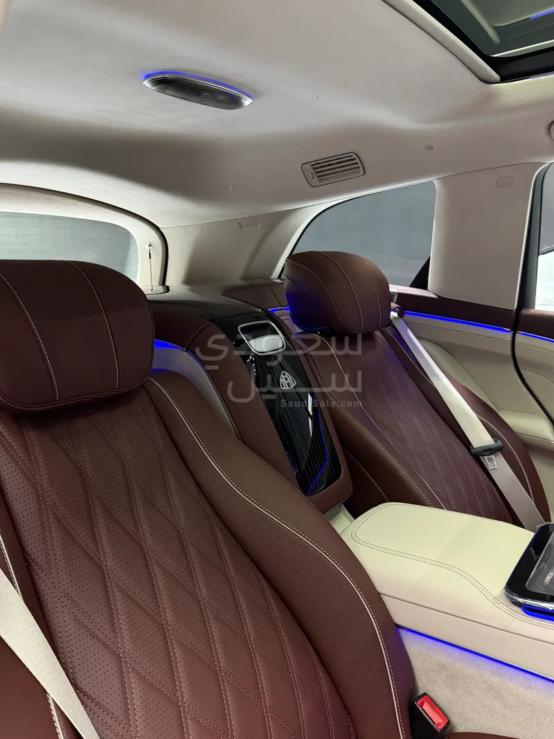 2026 Mercedes-Benz GLS 600 maybach