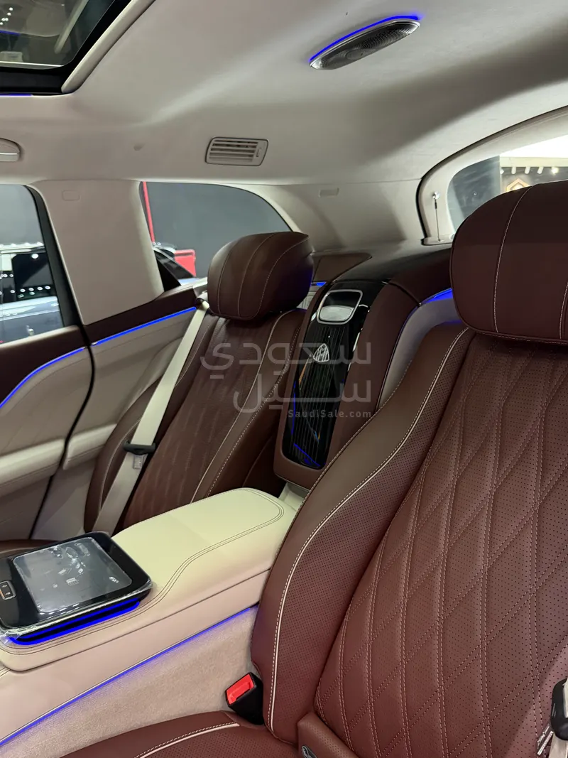 2026 Mercedes-Benz GLS 600 maybach