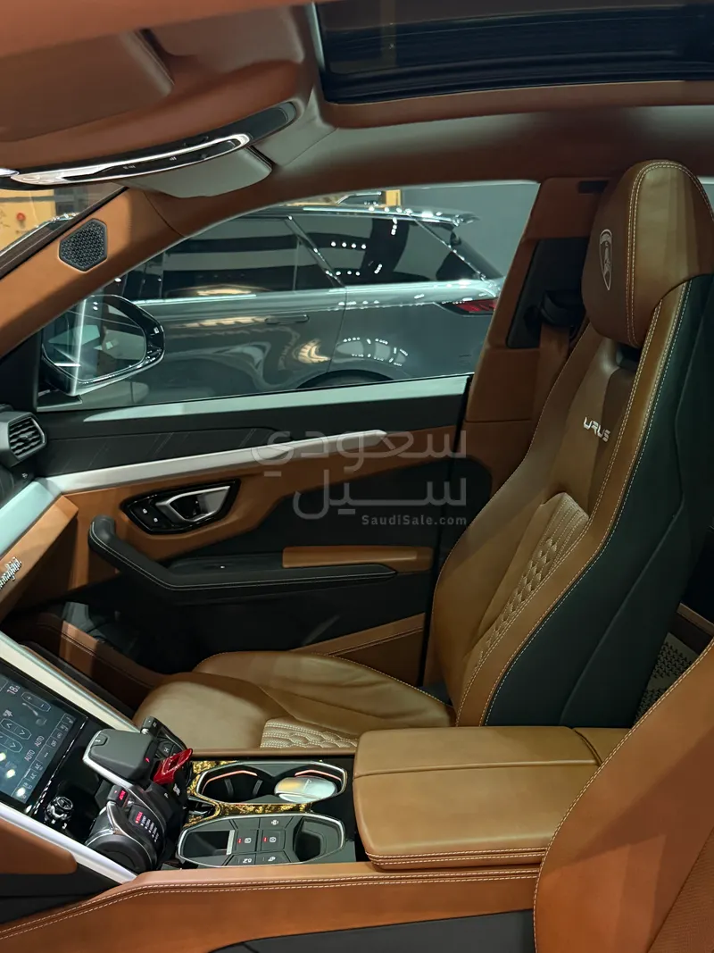 2024 Lamborghini URUS S