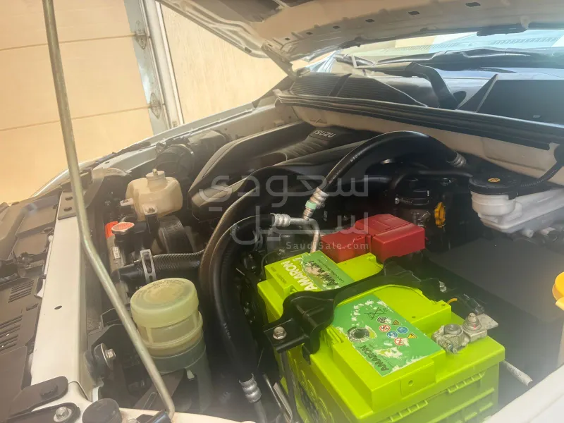 2023 ايسوزو دي ماكس جي تي