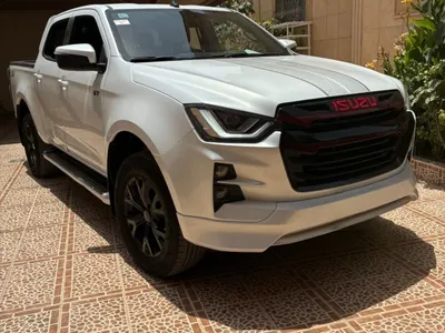 2023 ايسوزو دي ماكس جي تي