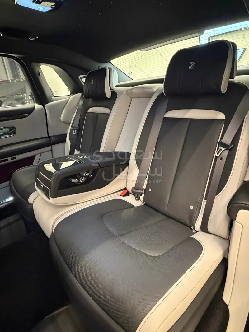 2022 Rolls-Royce Ghost Black Badge