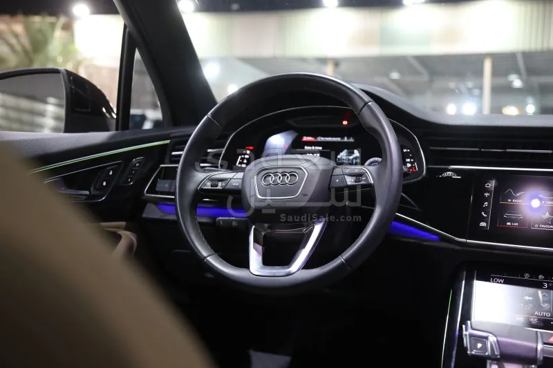 2021 Audi Q7