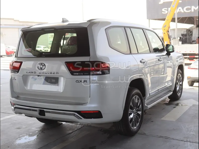2026 Toyota Land Cruiser GXR