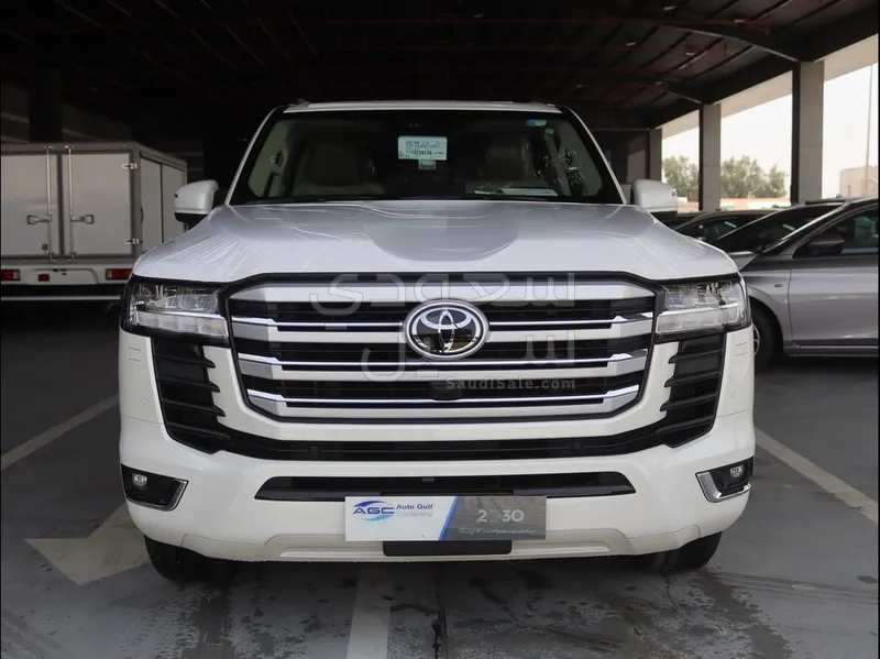 2026 Toyota Land Cruiser GXR