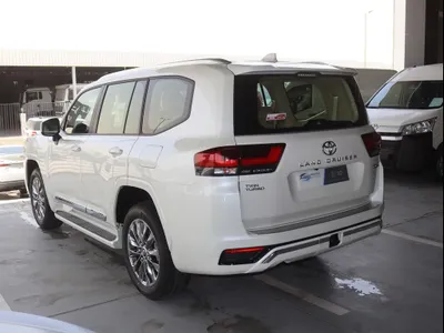 2026 Toyota Land Cruiser GXR