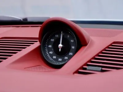 2025 بورش 911 كاريرا