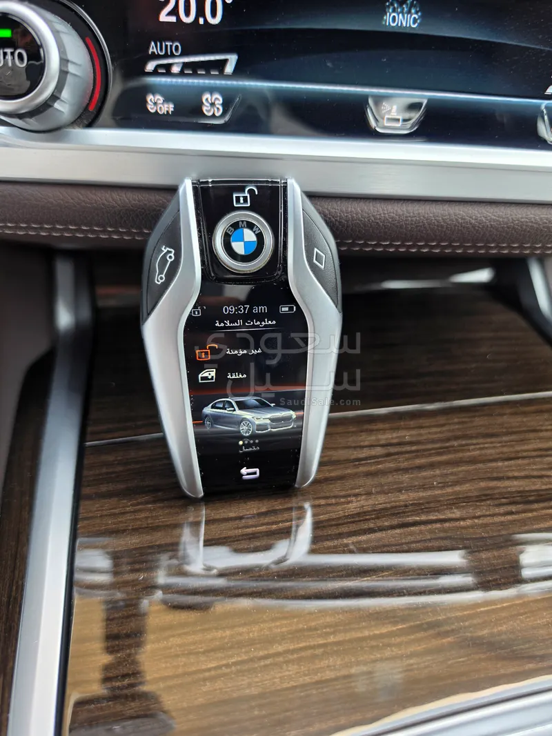 2022 BMW 7 Series 730Li