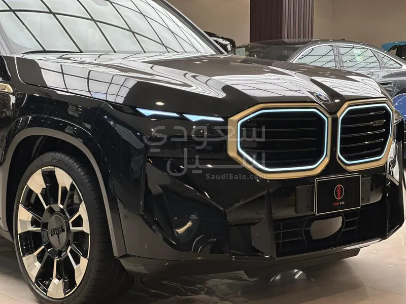 2023 بي ام دبليو اكس ام