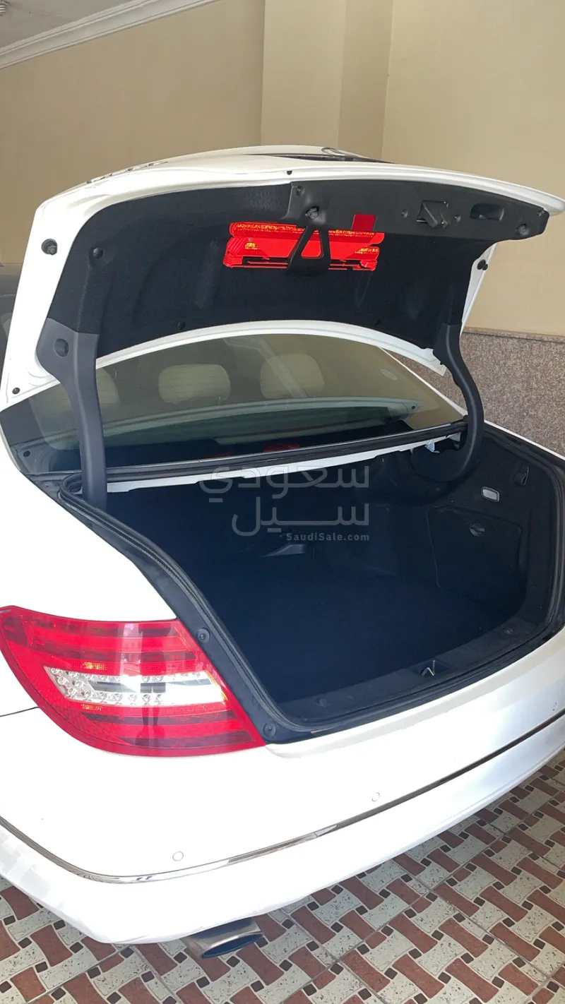 2014 Mercedes-Benz C 200