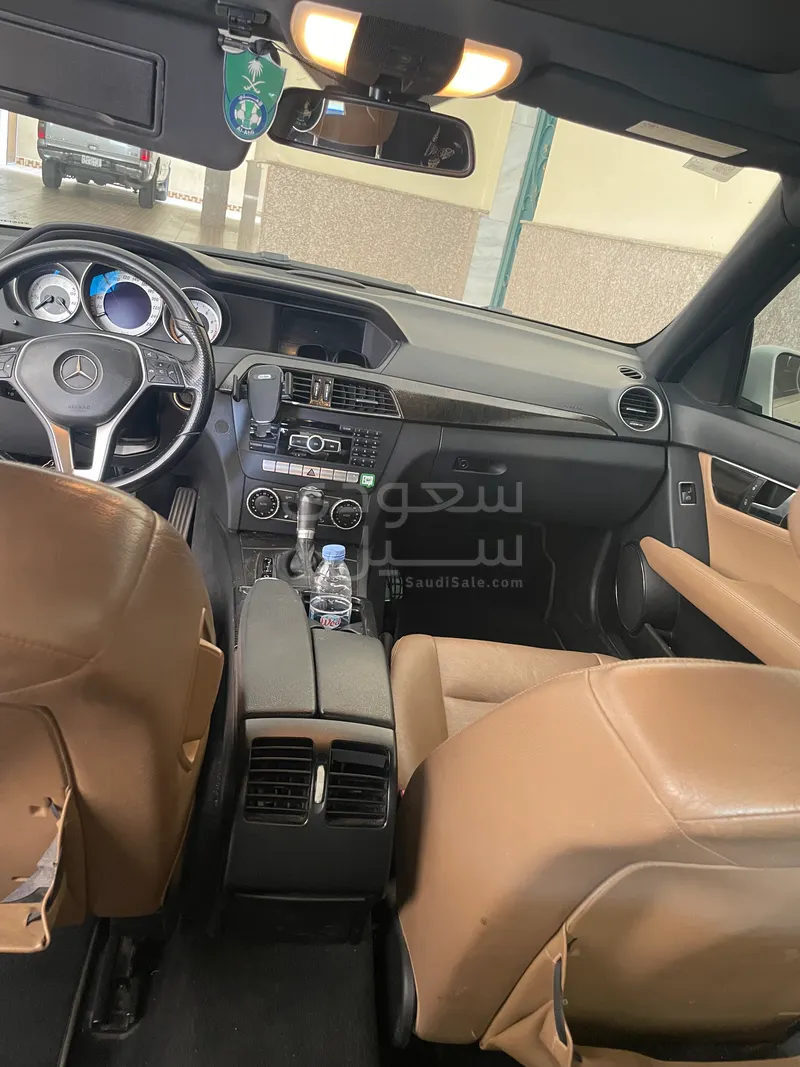 2014 Mercedes-Benz C 200