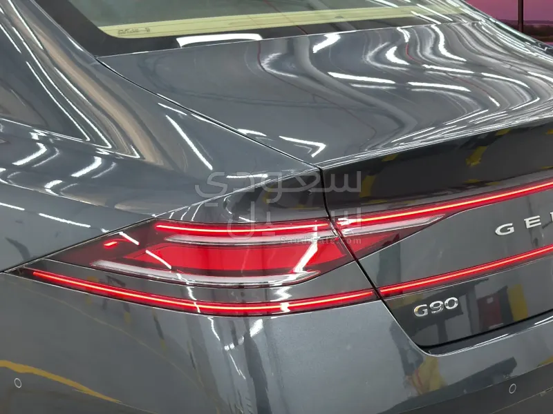 2025 Genesis G 90