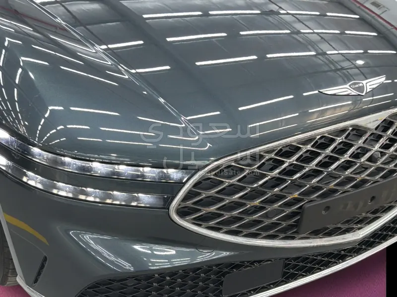 2025 Genesis G 90