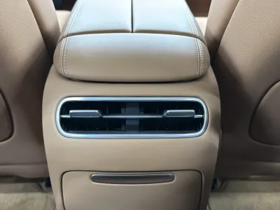 2025 Genesis G 90