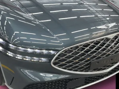 2025 Genesis G 90