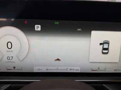 2025 Genesis G 90