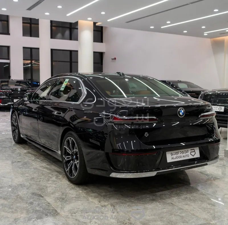 2026 BMW 7 Series 735i