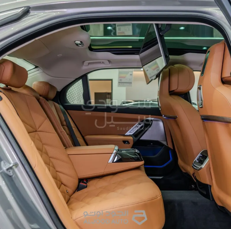 2026 BMW 7 Series 735i
