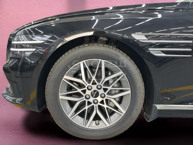2026 Genesis G 80