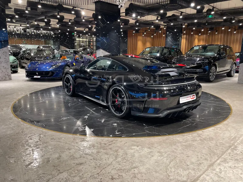 2025 بورش 911 جي تي 3