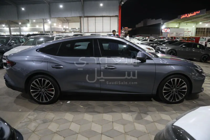 2025 MG MG 7