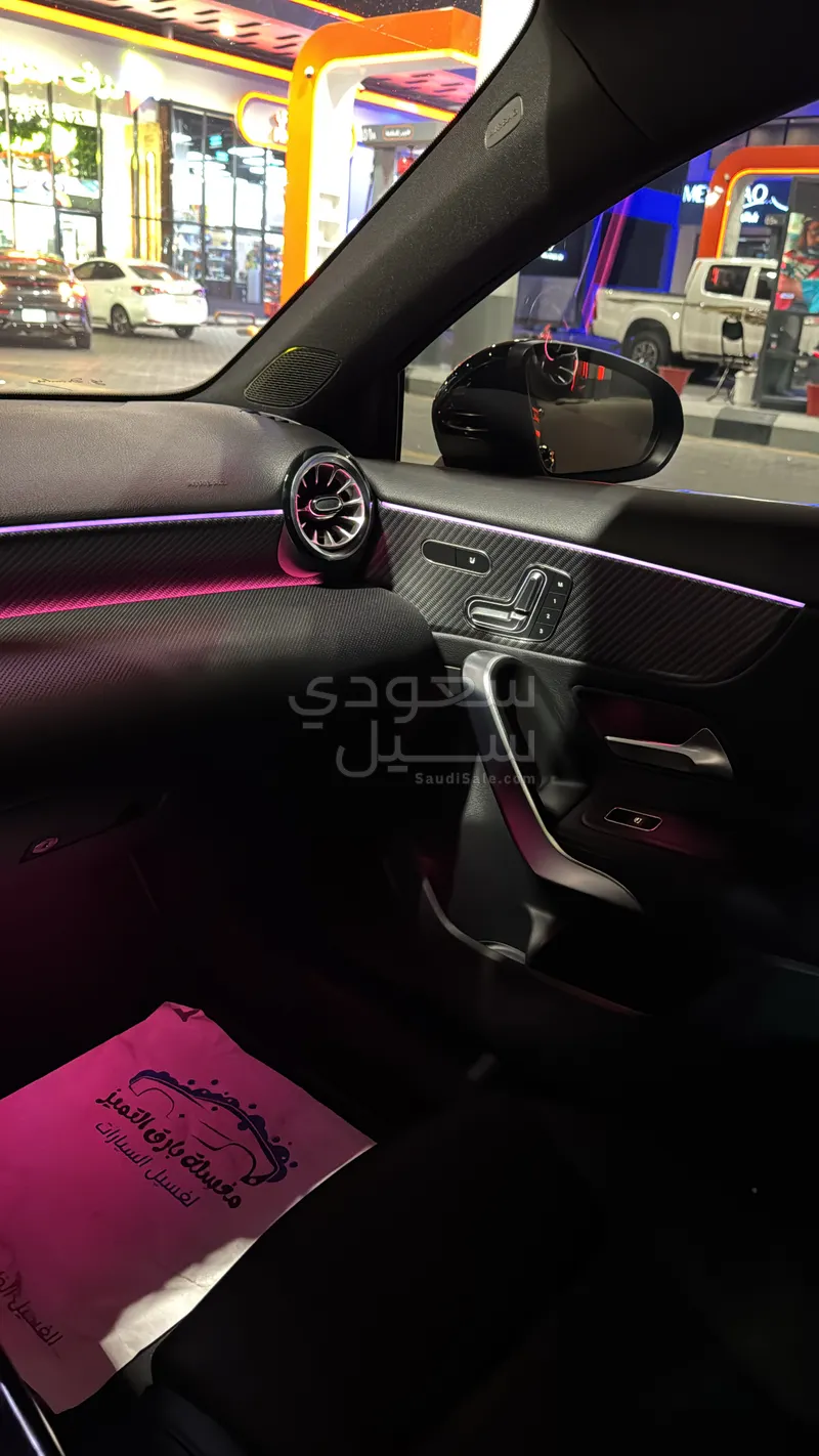 2024 مرسيدس - بنز أي 220
