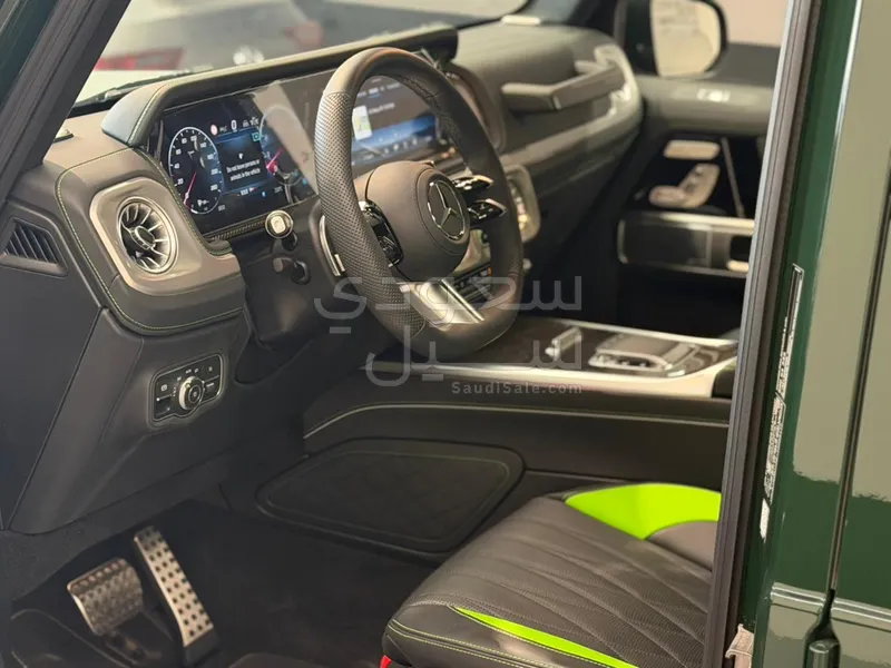 2025 Mercedes-Benz G 500 AMG