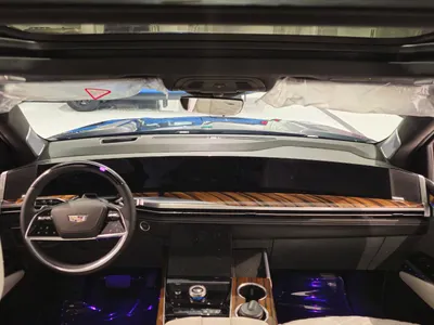 2025 Cadillac Escalade Platinum