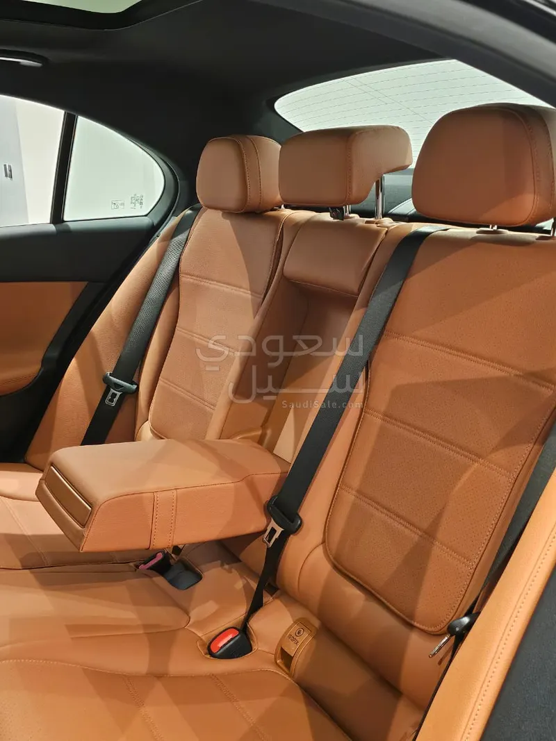 2026 Mercedes-Benz C 200