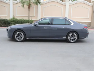 2023 BMW 7 Series 735Li