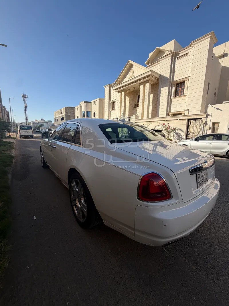 2010 Rolls-Royce Ghost