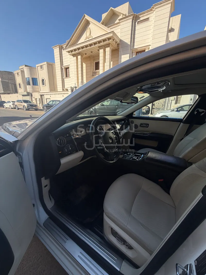 2010 Rolls-Royce Ghost