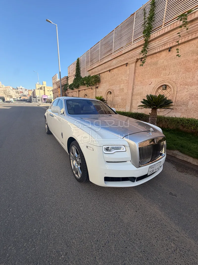 2010 Rolls-Royce Ghost