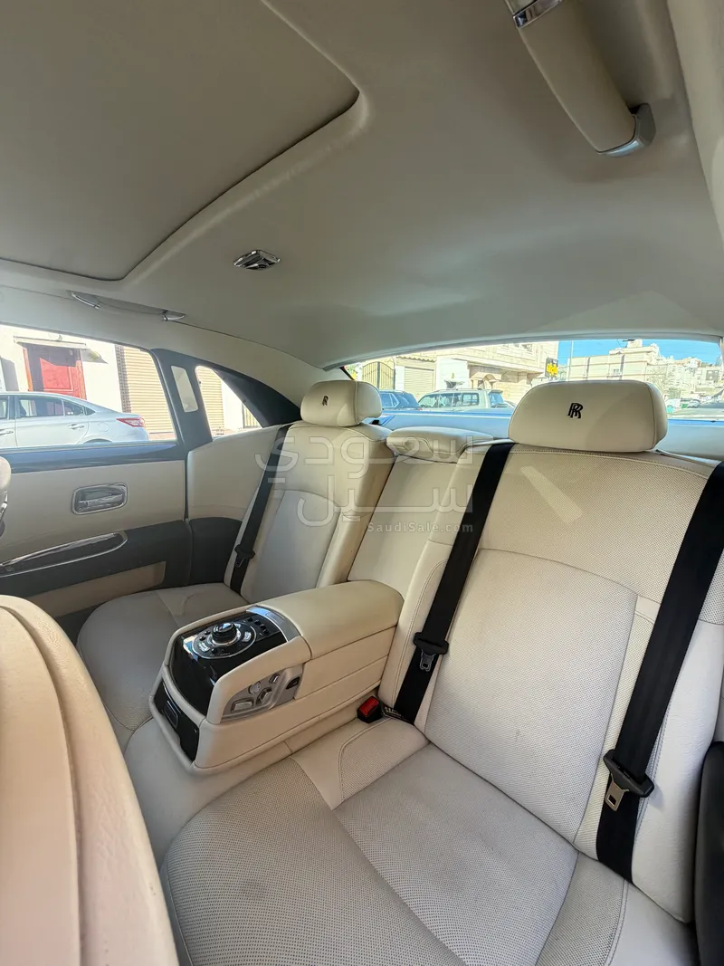 2010 Rolls-Royce Ghost