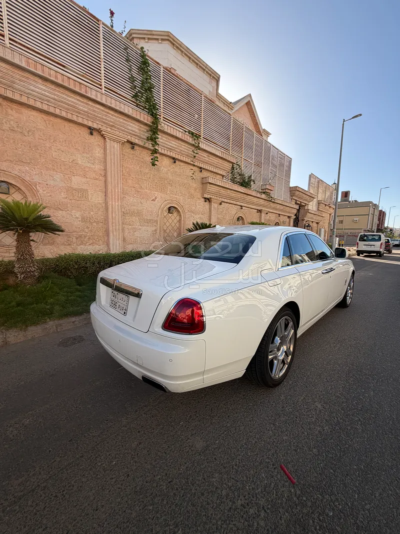 2010 Rolls-Royce Ghost