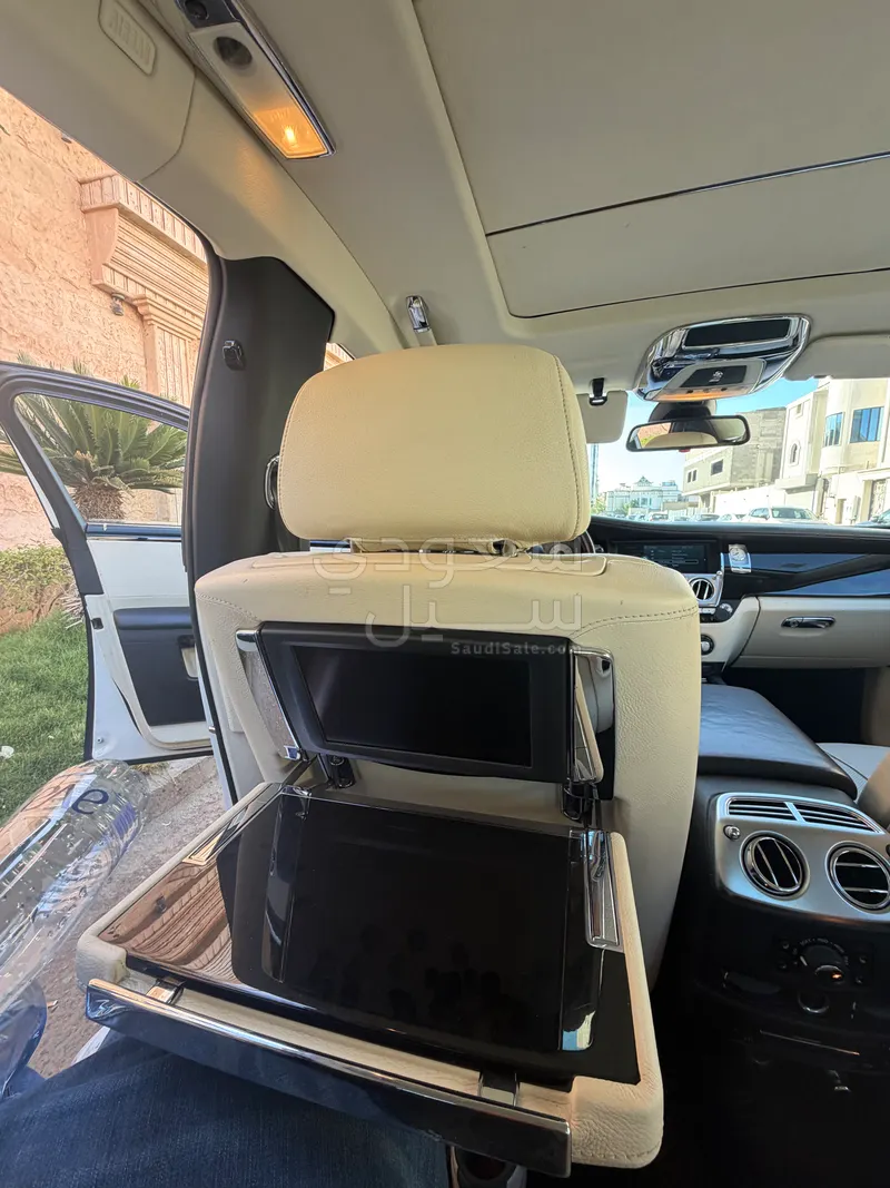 2010 Rolls-Royce Ghost