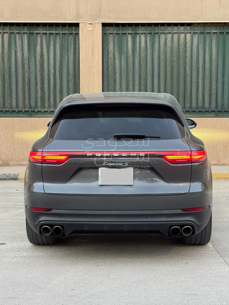 2019 بورش كايين اس