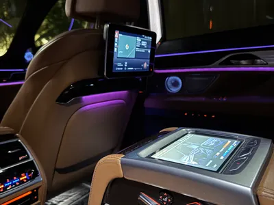 2020 بي ام دبليو الفئة السابعة 750 إل أي