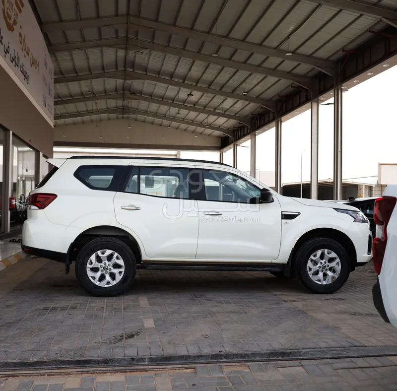 2024 Nissan Xterra SE