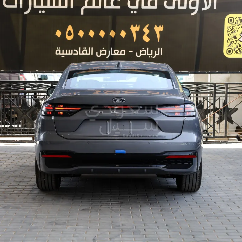 2026 Ford Taurus Trend