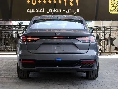 2026 Ford Taurus Trend