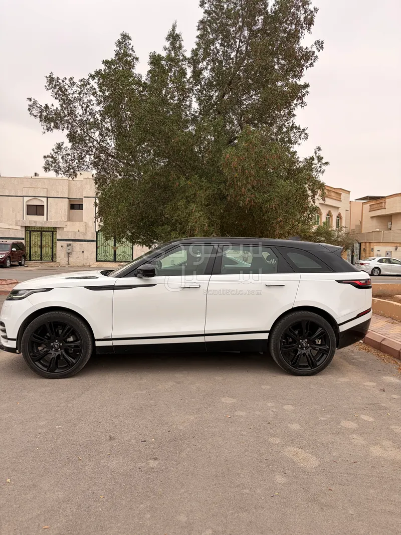 2019 لاند روفر رينج روفر فيلار أر - دايناميك