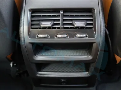 2026 BMW X Series 6 40i