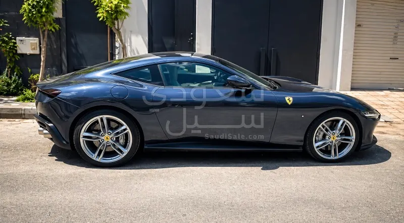 2022 Ferrari Roma
