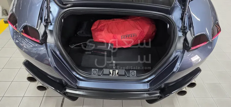 2022 Ferrari Roma
