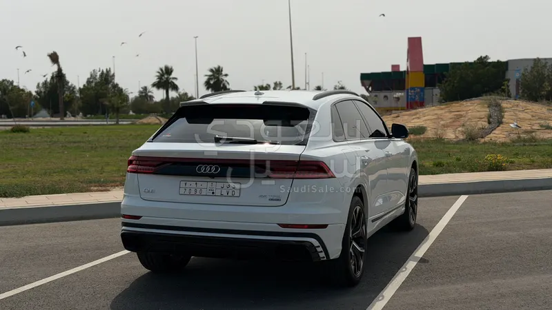 2019 اودي كيو 8 اس لاين