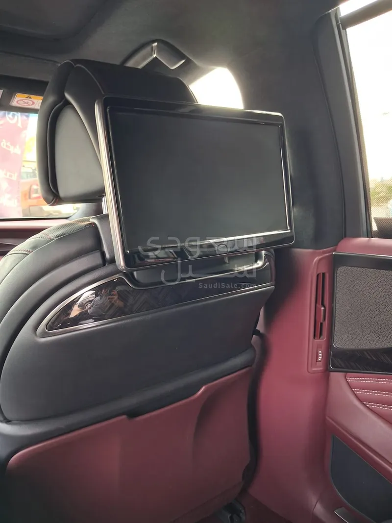 2018 Lexus LS 500