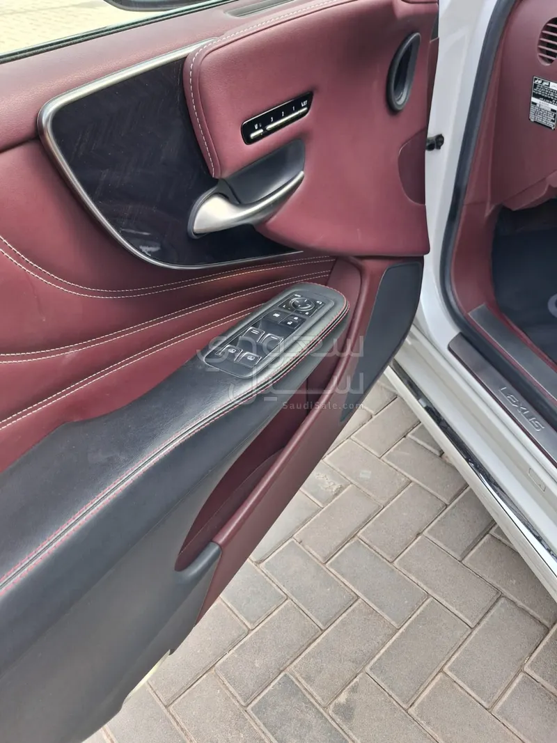 2018 Lexus LS 500