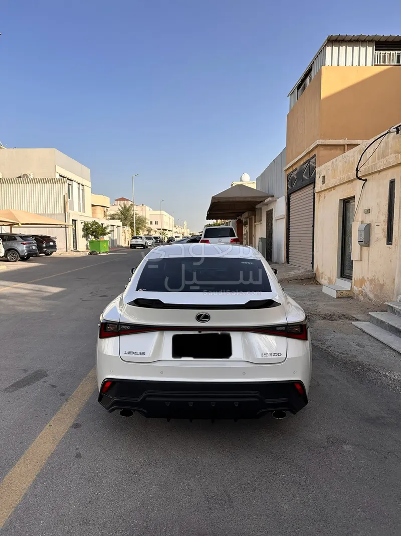 2021 Lexus IS 300